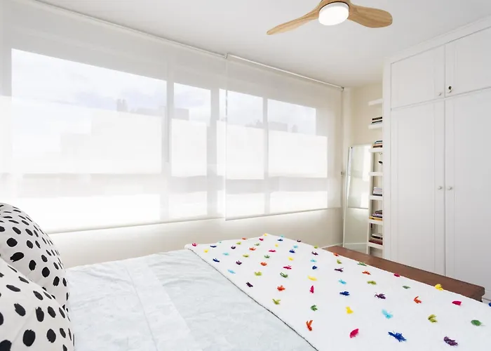 Home2book Bright & Communal Pool Cruz 公寓