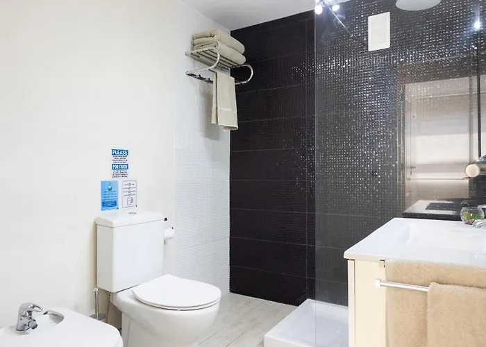 Home2book Bright & Communal Pool Cruz