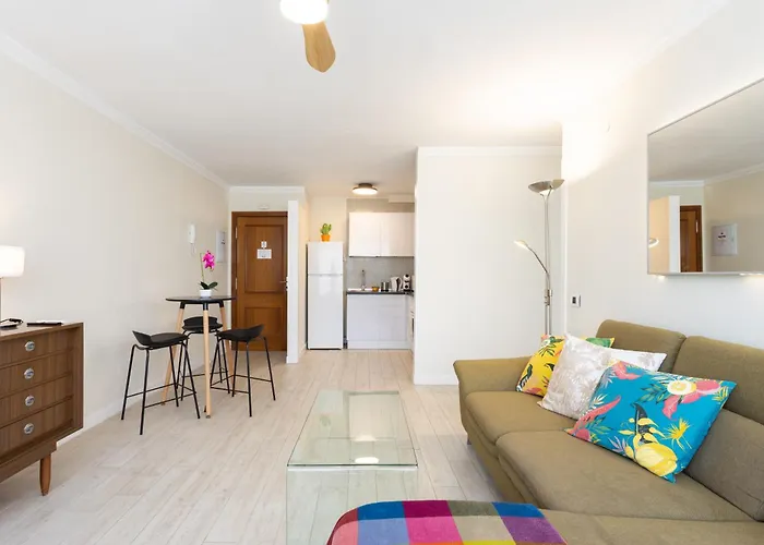 Apartament Home2book Bright & Communal Pool Cruz *