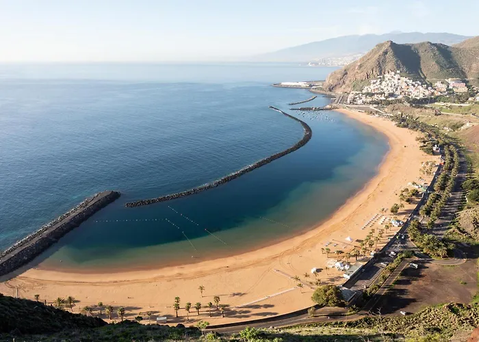 Home2book Bright & Communal Pool Cruz Apartament *